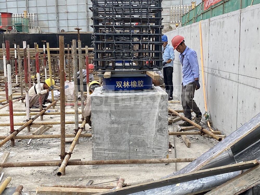 摩擦摆隔震支座FPS-Ⅱ-8000-200